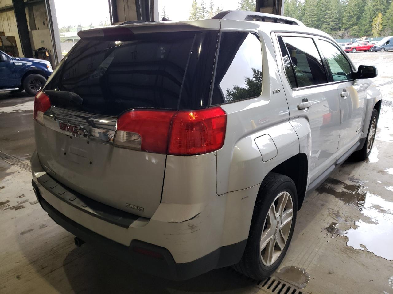 Photo 4 from auction – 2011 GMC TERRAIN SL with VIN 2CTFLVEC1B6392020