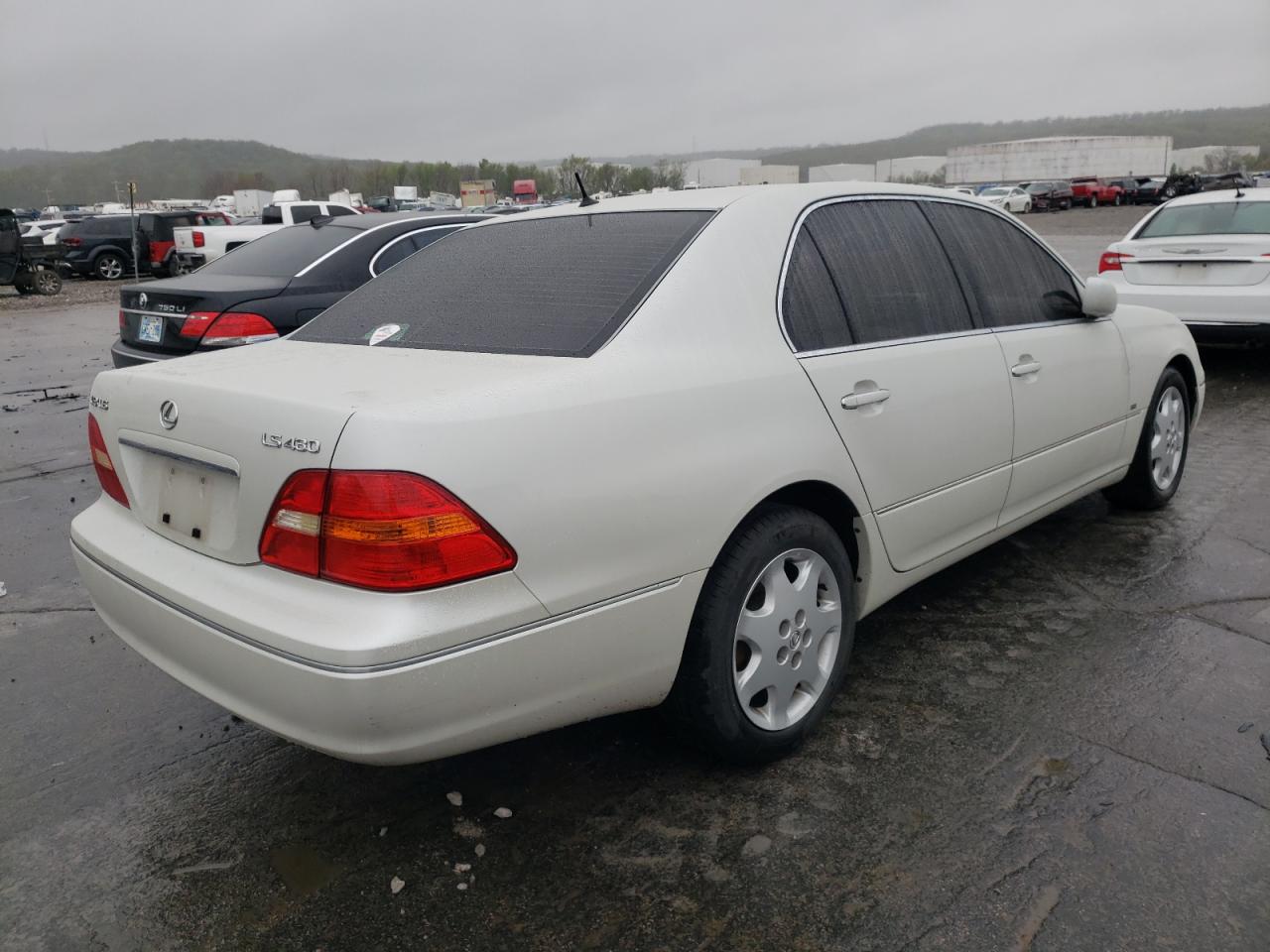 Photo 4 from auction – 2001 LEXUS LS 430 with VIN JTHBN30F410004505