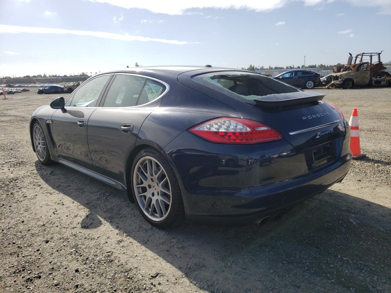 Photo 3 from auction – 2010 PORSCHE PANAMERA S with VIN WP0AB2A72AL063445