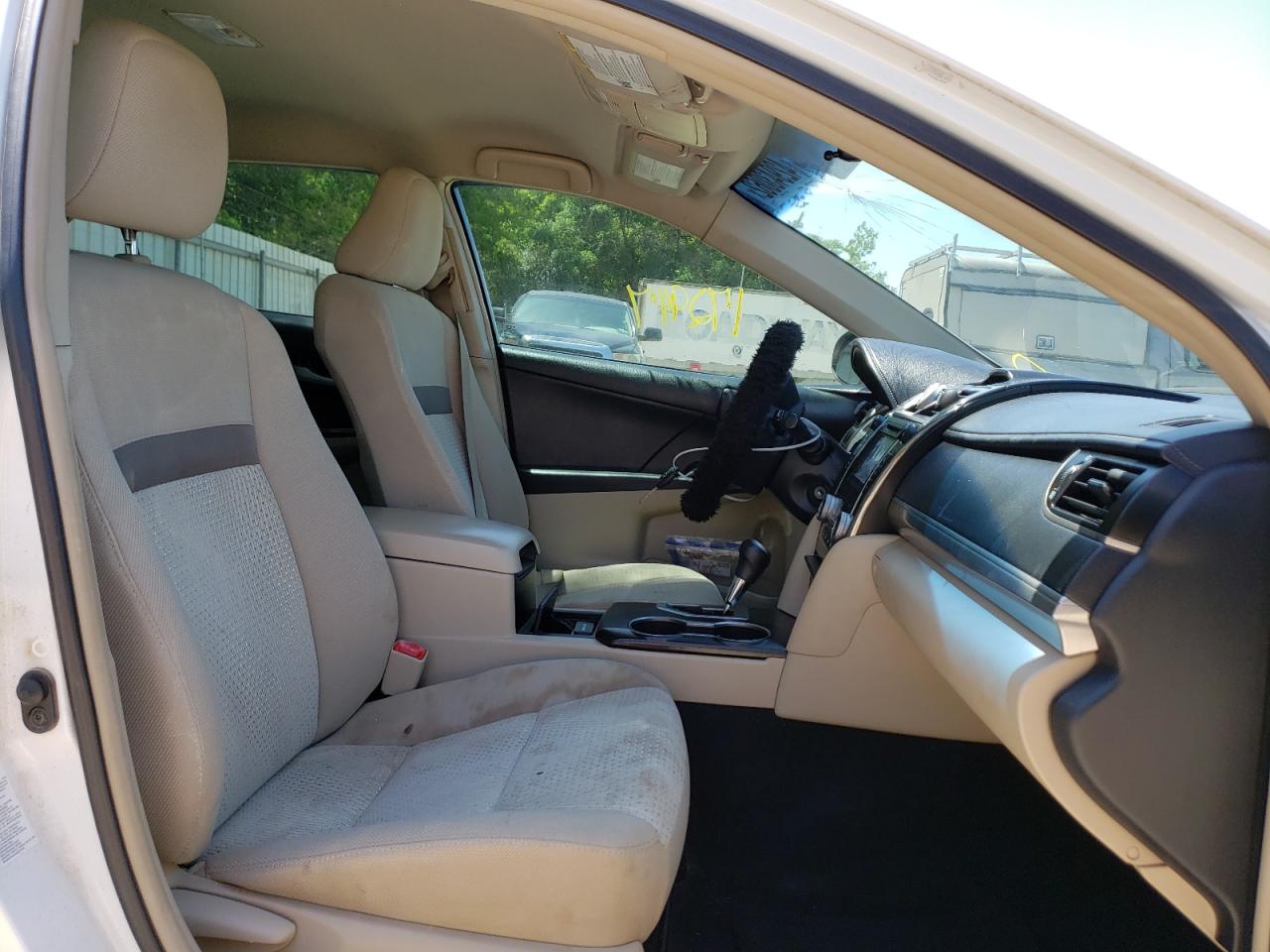 Photo 5 from auction – 2012 TOYOTA CAMRY BASE with VIN 4T1BF1FK8CU196848