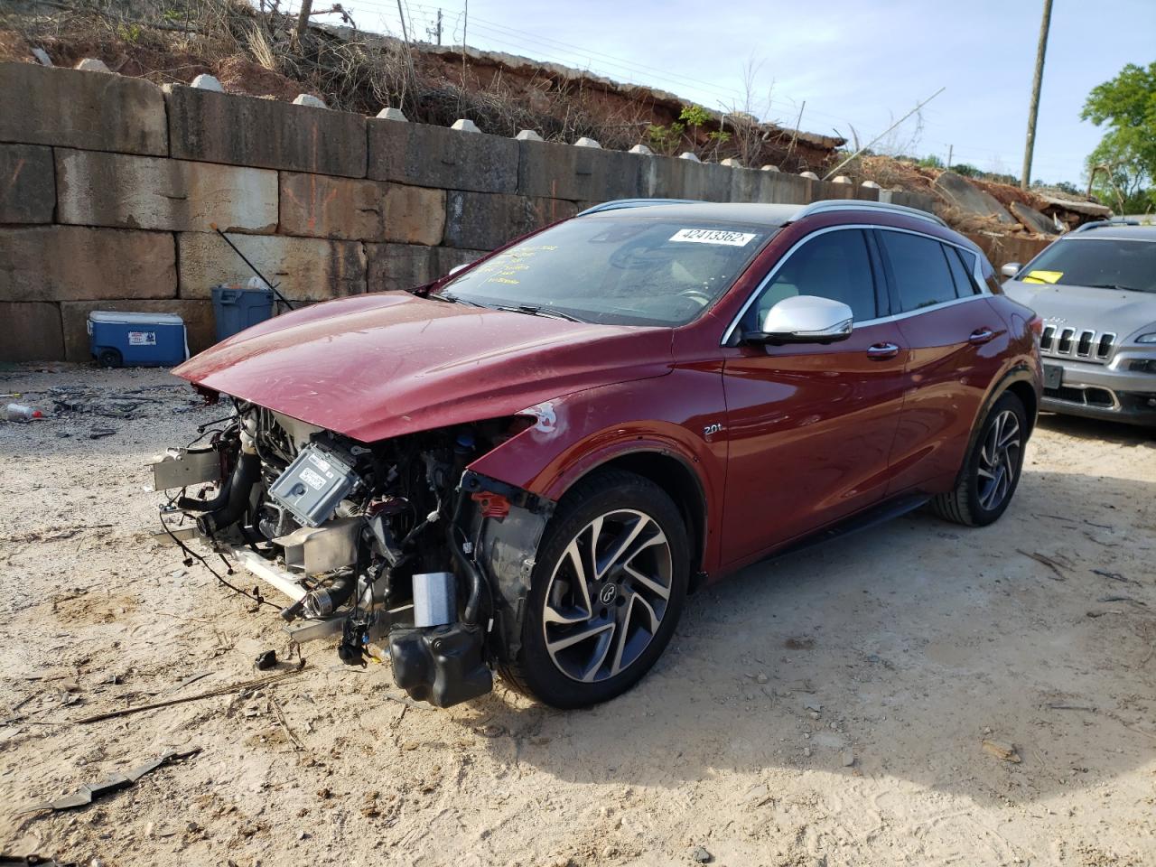 Photo 2 from auction – 2018 INFINITI QX30 BASE with VIN SJKCH5CP7JA040287