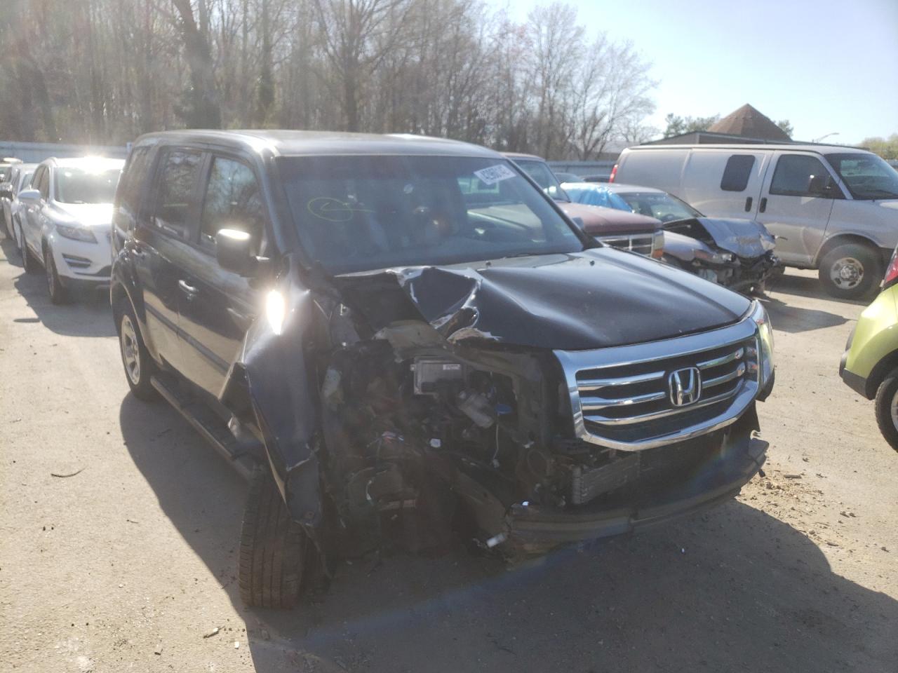 HONDA PILOT LX 2012 with VIN 5FNYF4H26CB074477 - Photo from auction