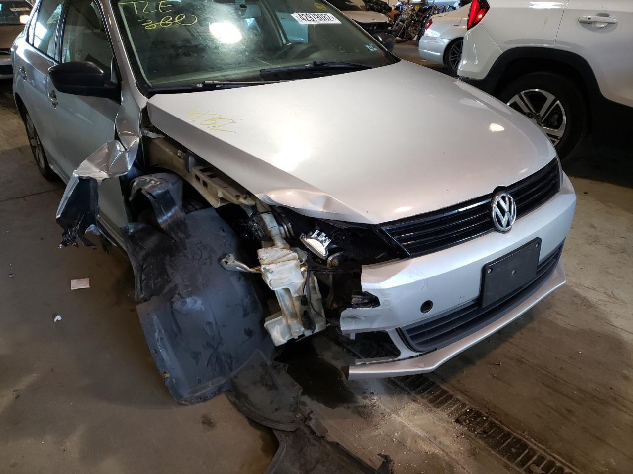 Photo 9 from auction – 2012 VOLKSWAGEN JETTA with VIN 3VW2K7AJ3CM370165
