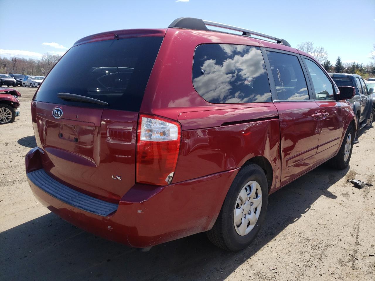 Photo 4 from auction – 2006 KIA SEDONA with VIN KNDMB233766049344