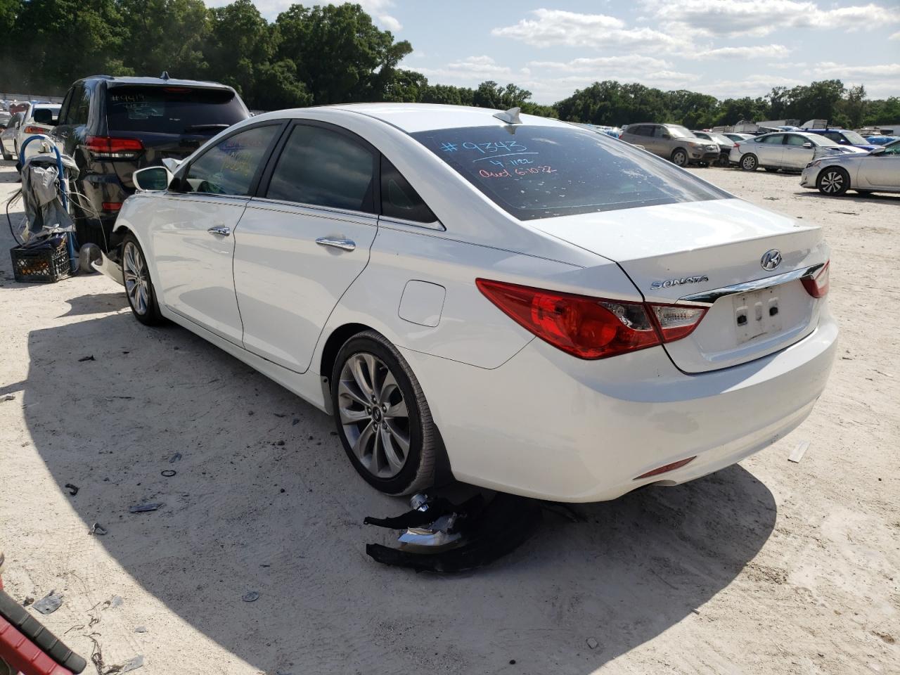 Photo 3 from auction – 2013 HYUNDAI SONATA SE with VIN 5NPEC4AC1DH606784