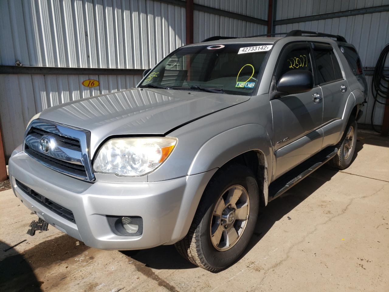 Photo 2 from auction – 2007 TOYOTA 4RUNNER SR with VIN JTEBU14R078089457
