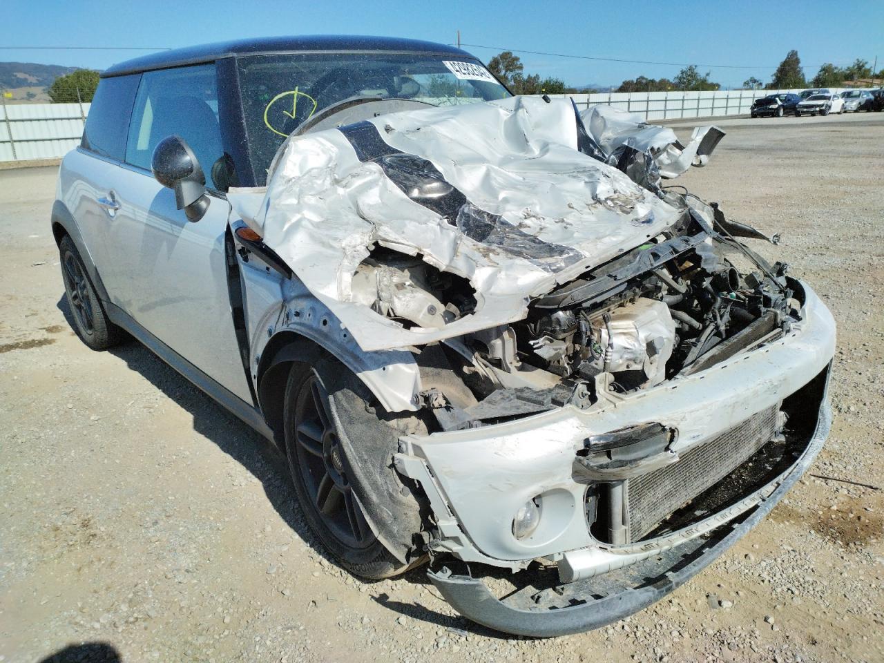 MINI COOPER 2011 with VIN WMWSU3C59BT096795 - Photo from auction
