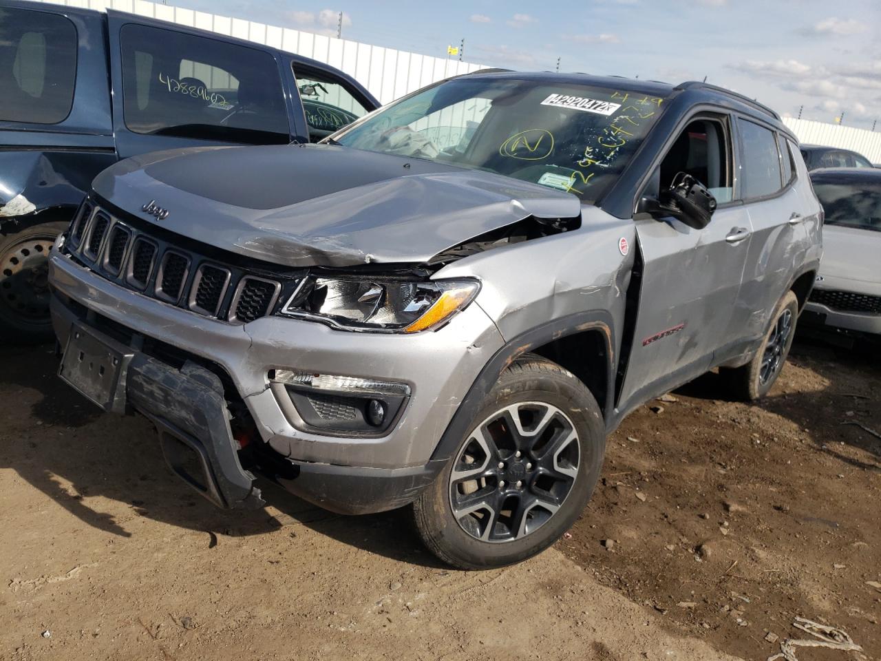 Photo 2 from auction – 2019 JEEP COMPASS TR with VIN 3C4NJDDBXKT721986