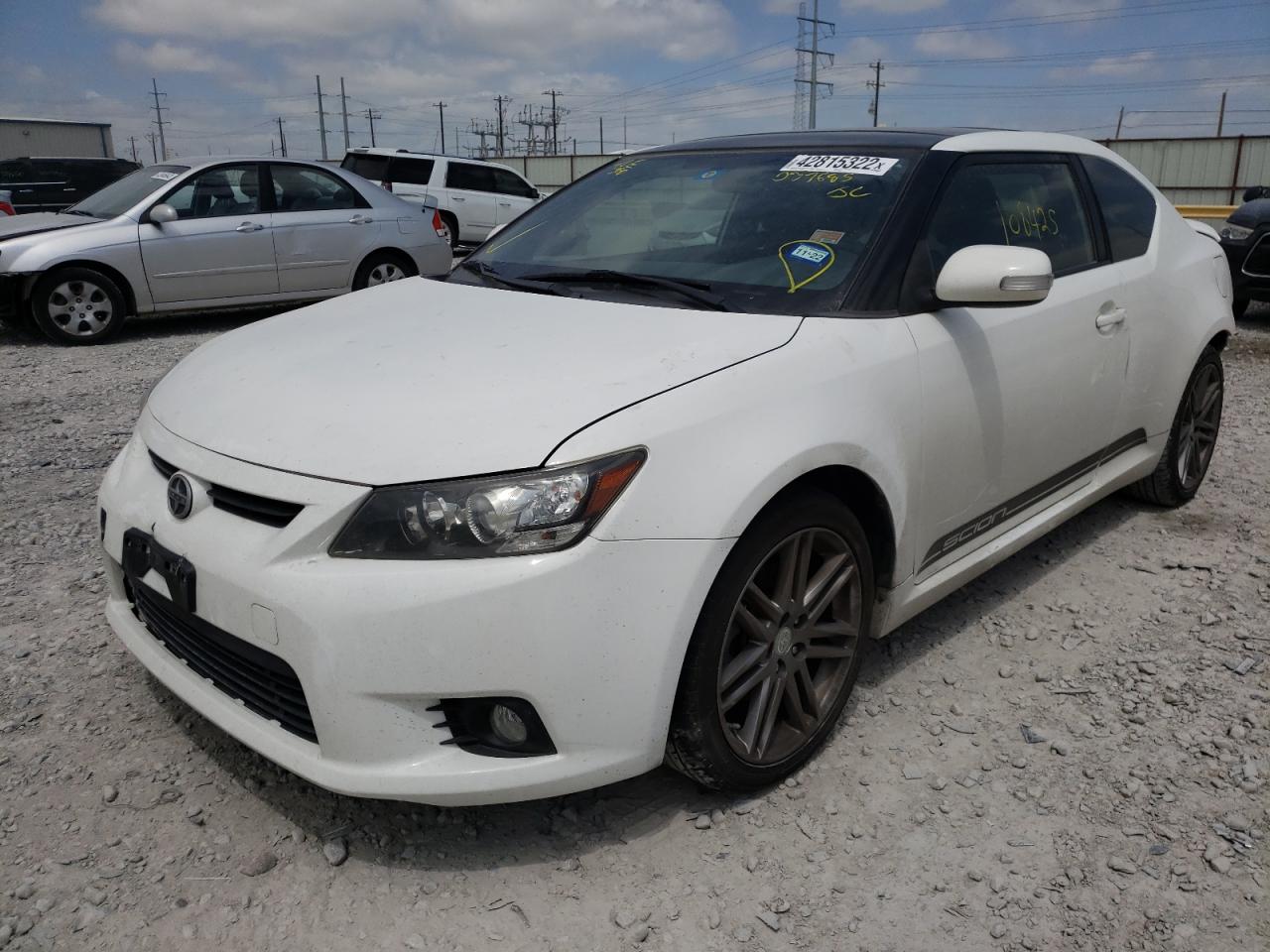 Photo 2 from auction – 2012 TOYOTA SCION TC with VIN JTKJF5C74C3037685