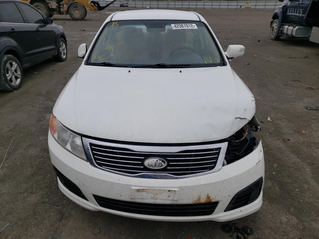 Photo 9 from auction – 2009 KIA OPTIMA LX with VIN KNAGE228395301194