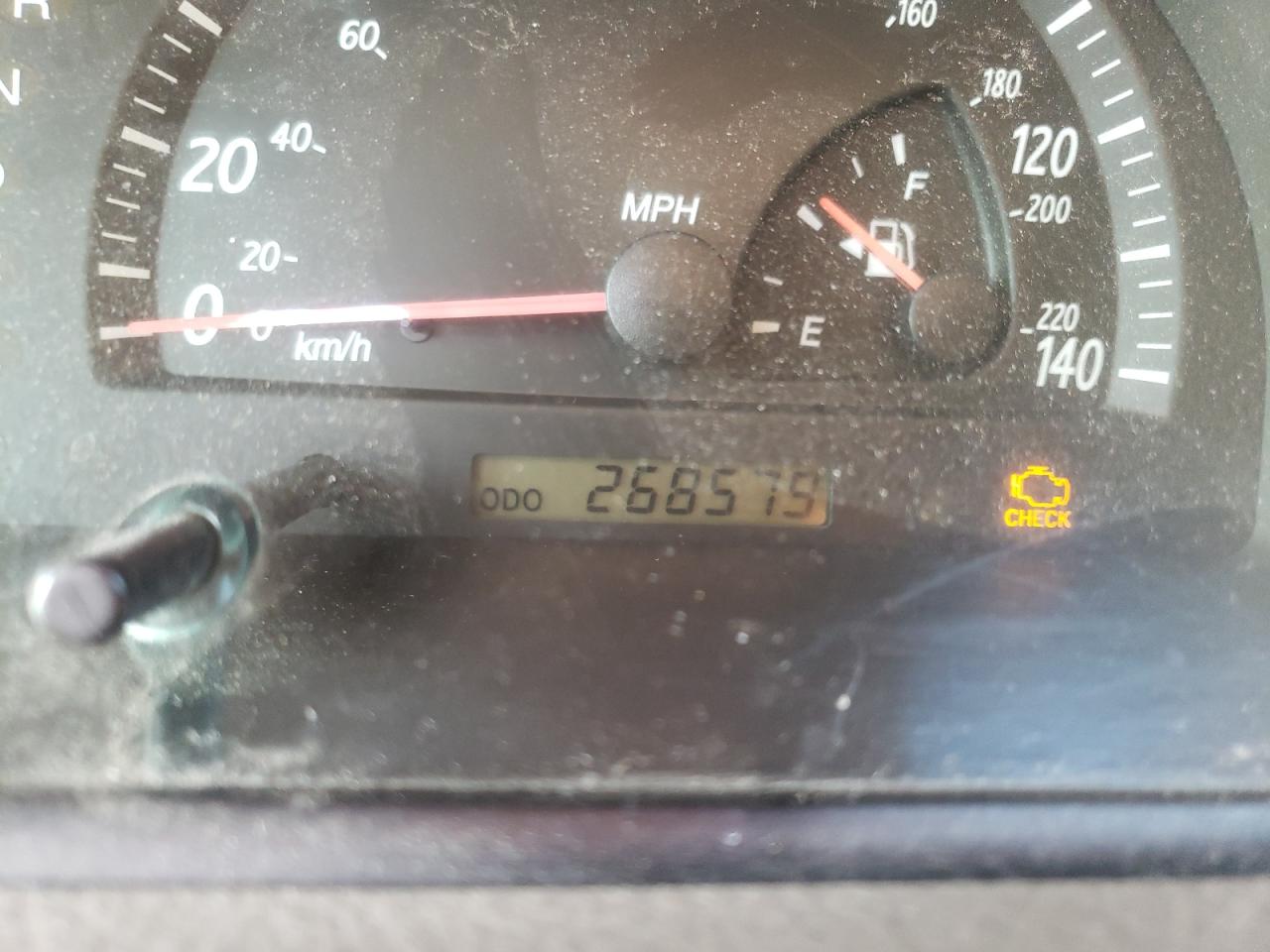 Photo 8 from auction – 2003 TOYOTA CAMRY LE with VIN 4T1BF32K43U036337