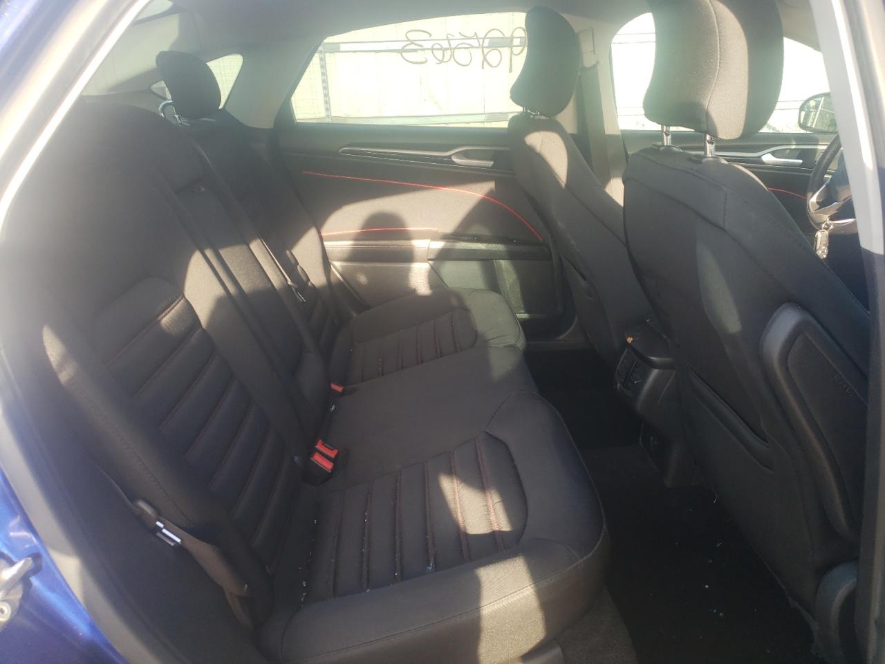 Photo 6 from auction – 2016 FORD FUSION SE with VIN 3FA6P0H79GR253857
