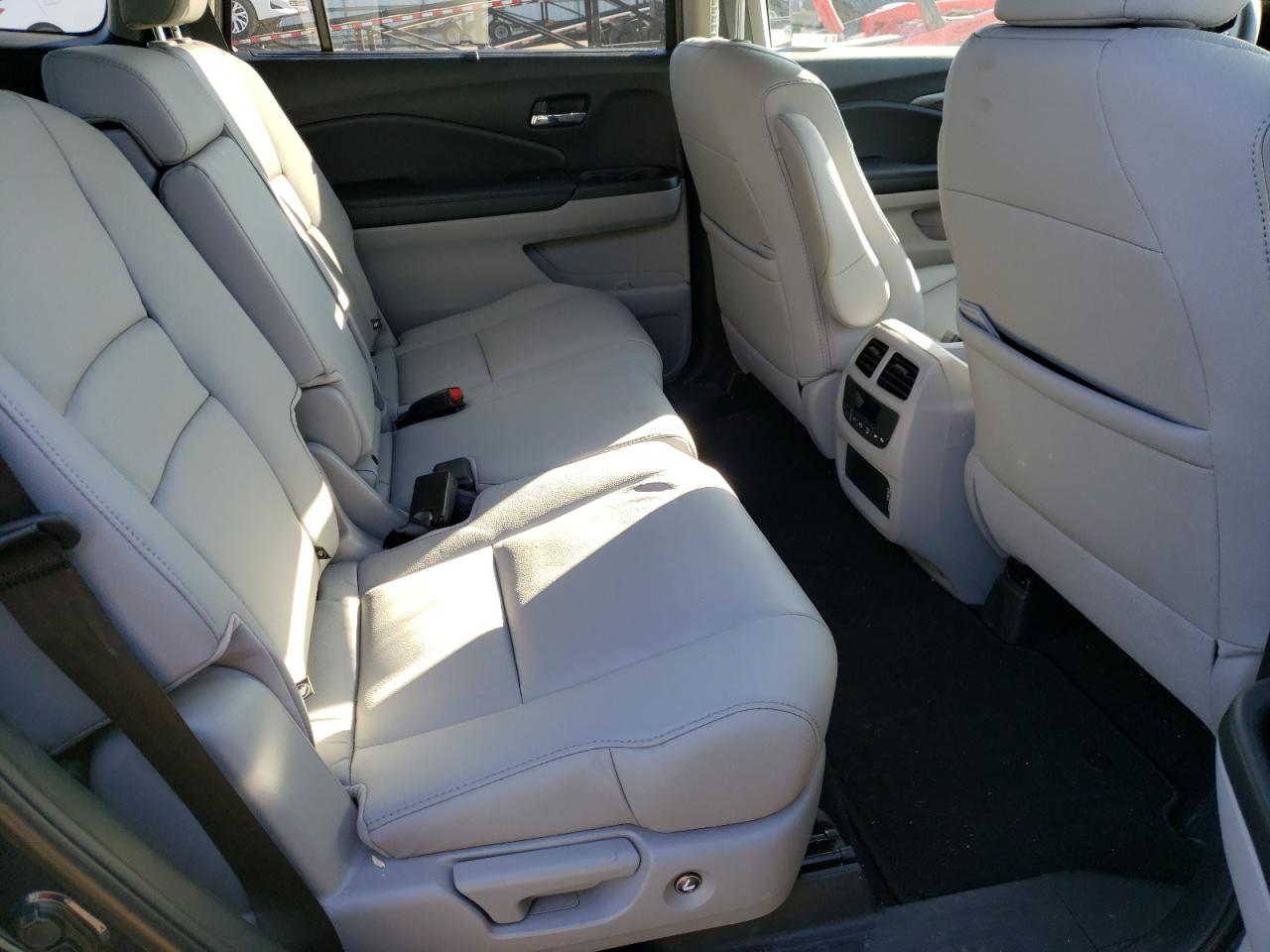 Photo 6 from auction – 2022 HONDA PILOT EXL with VIN 5FNYF6H52NB020540