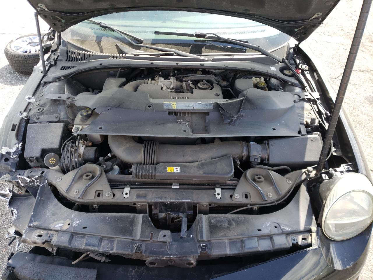 Photo 7 from auction – 2002 FORD THUNDERBIR with VIN 1FAHP64A72Y100045