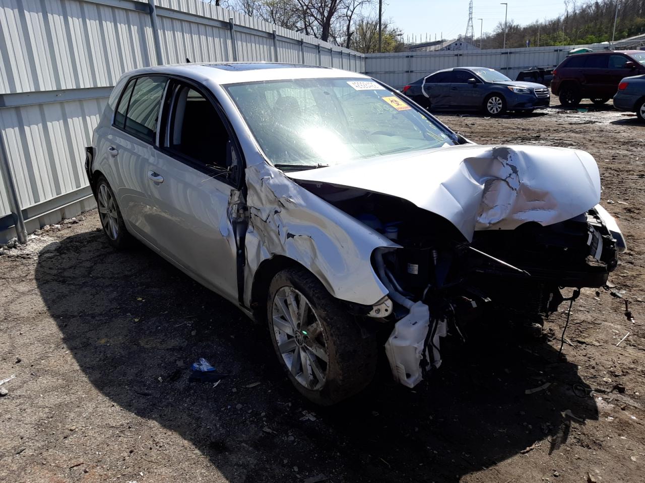 VOLKSWAGEN GOLF 2011 with VIN WVWDM7AJ0BW253423 - Photo from auction