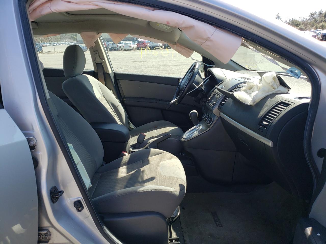 Zdjęcie 5 z aukcji – 2012 NISSAN SENTRA 2.0 z VIN 3N1AB6AP1CL642606