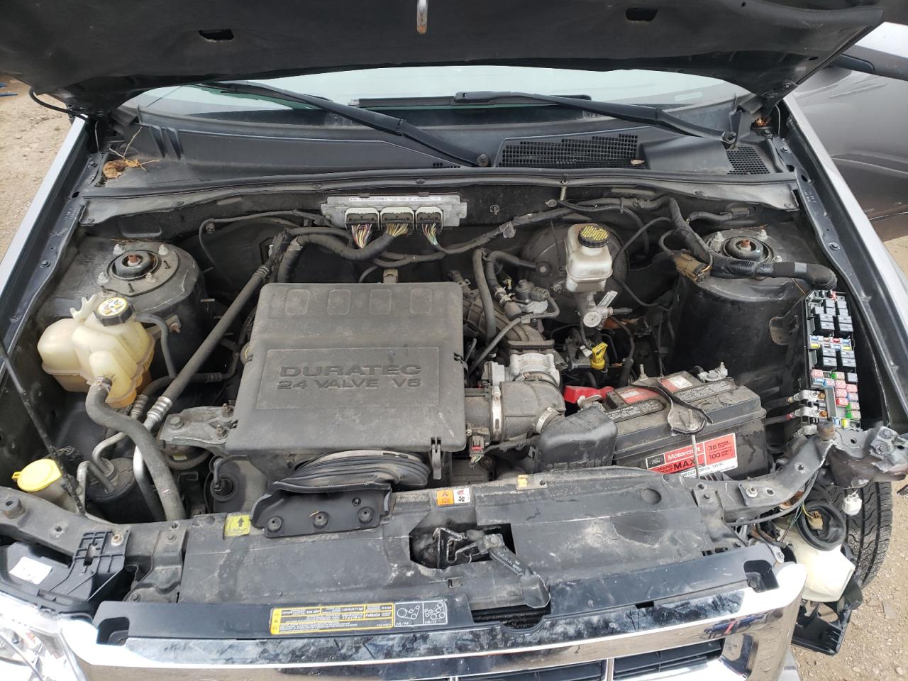 Photo 7 from auction – 2010 FORD ESCAPE LIM with VIN 1FMCU9EG7AKB50023