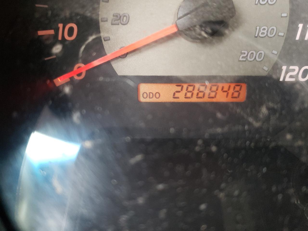 Photo 8 from auction – 2010 TOYOTA TACOMA DOU with VIN 3TMLU4EN7AM055380