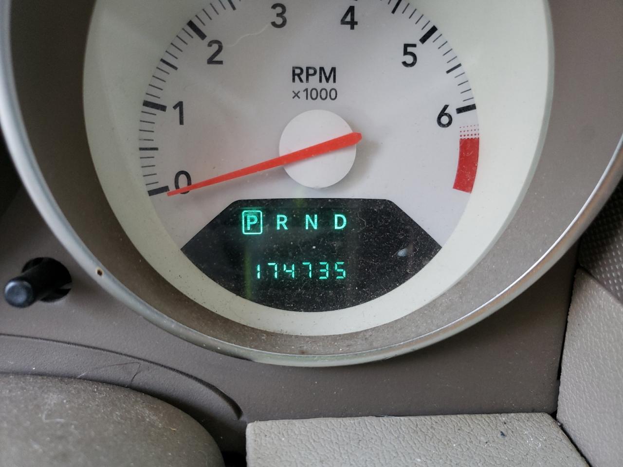 Zdjęcie 8 z aukcji – 2008 DODGE CALIBER R/ z VIN 1B3HE78K28D750914