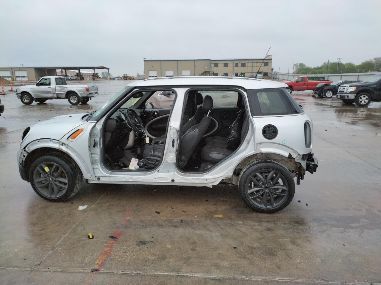 Photo 9 from auction – 2014 MINI COOPER COU with VIN WMWZB3C55EWR39785