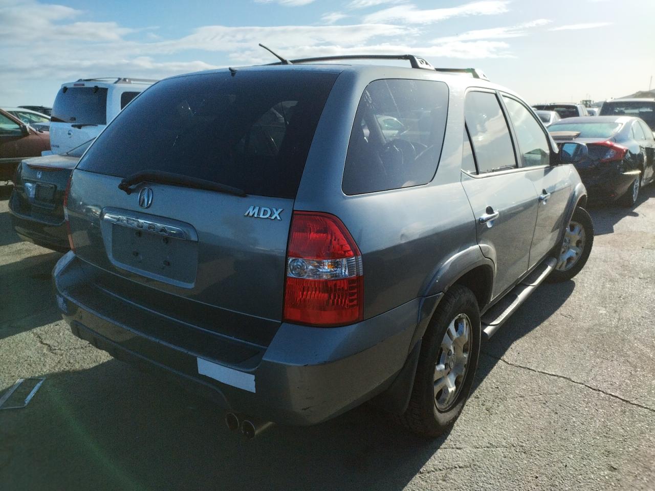Photo 4 from auction – 2001 ACURA MDX with VIN 2HNYD18231H509364