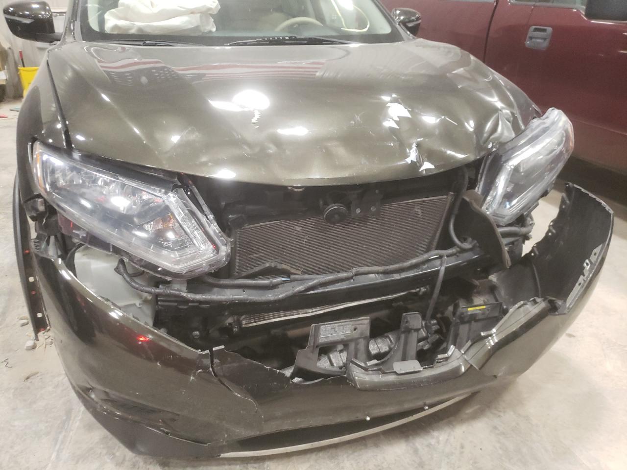 Photo 9 from auction – 2015 NISSAN ROGUE S with VIN 5N1AT2MK2FC786342