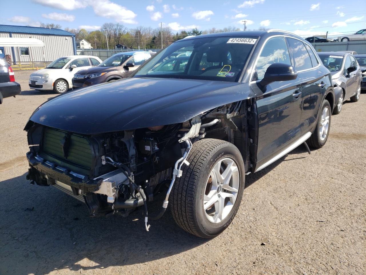 Photo 2 from auction – 2019 AUDI Q5 PREMIUM with VIN WA1ANAFY1K2118830