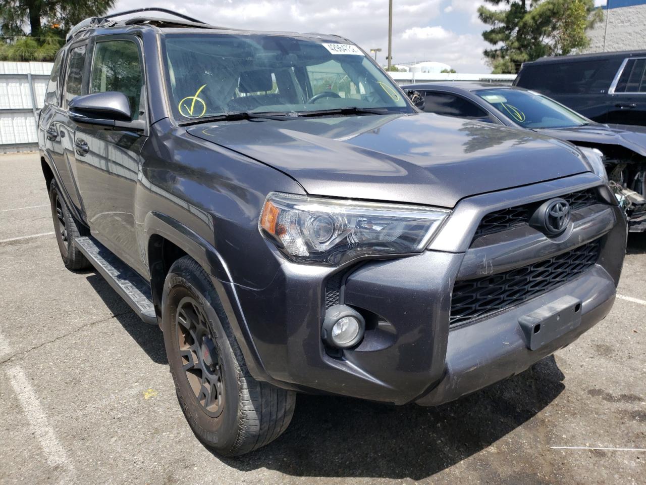 TOYOTA 4RUNNER SR 2016 with VIN JTEZU5JR5G5123677 - Photo from auction