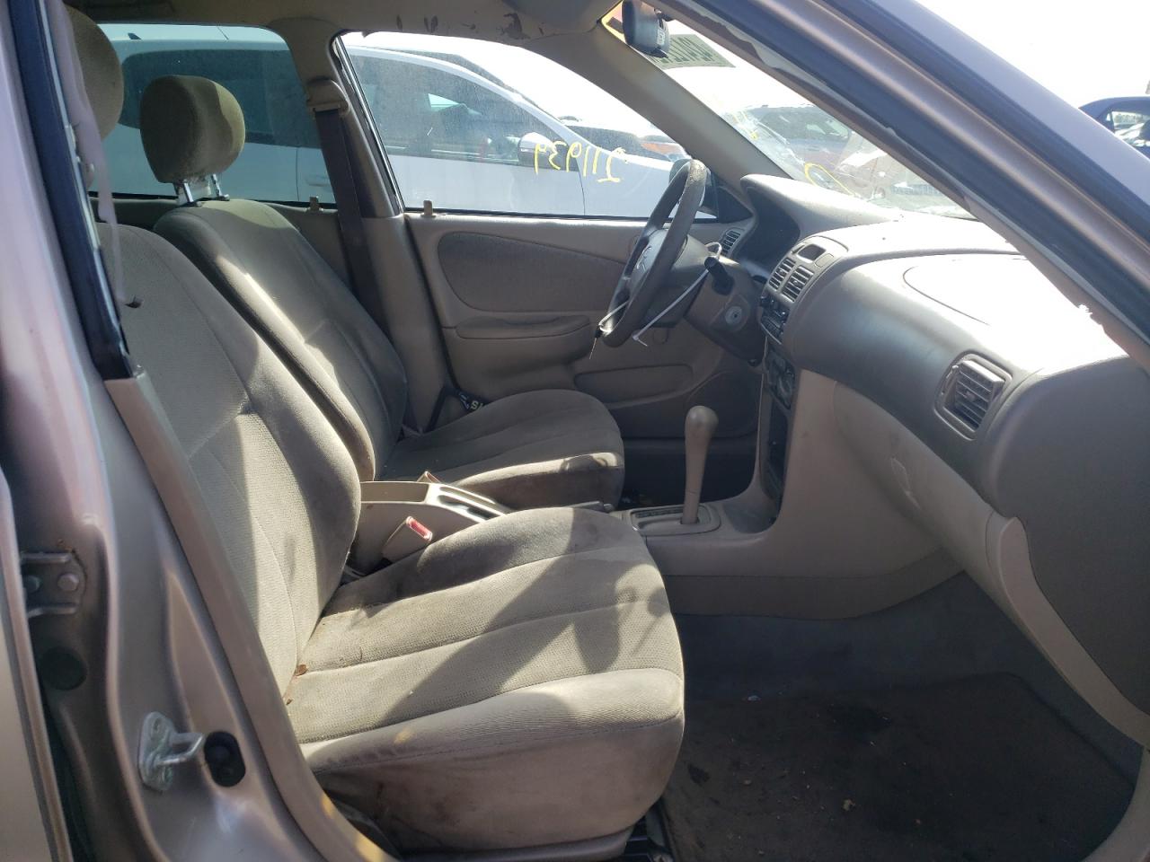 Photo 5 from auction – 2002 TOYOTA COROLLA CE with VIN 1NXBR12E32Z589484