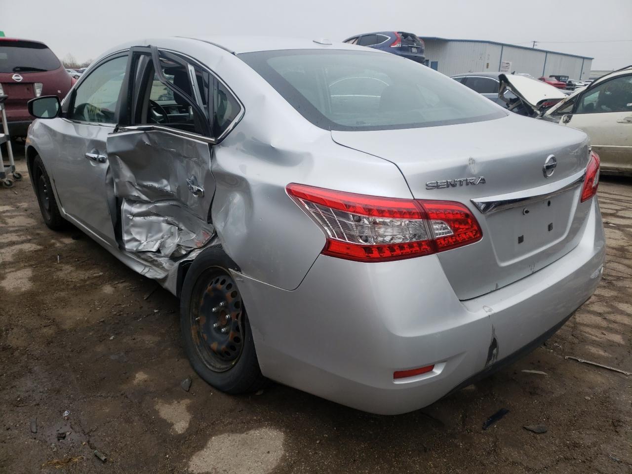 Photo 3 from auction – 2015 NISSAN SENTRA S with VIN 3N1AB7AP7FY280438