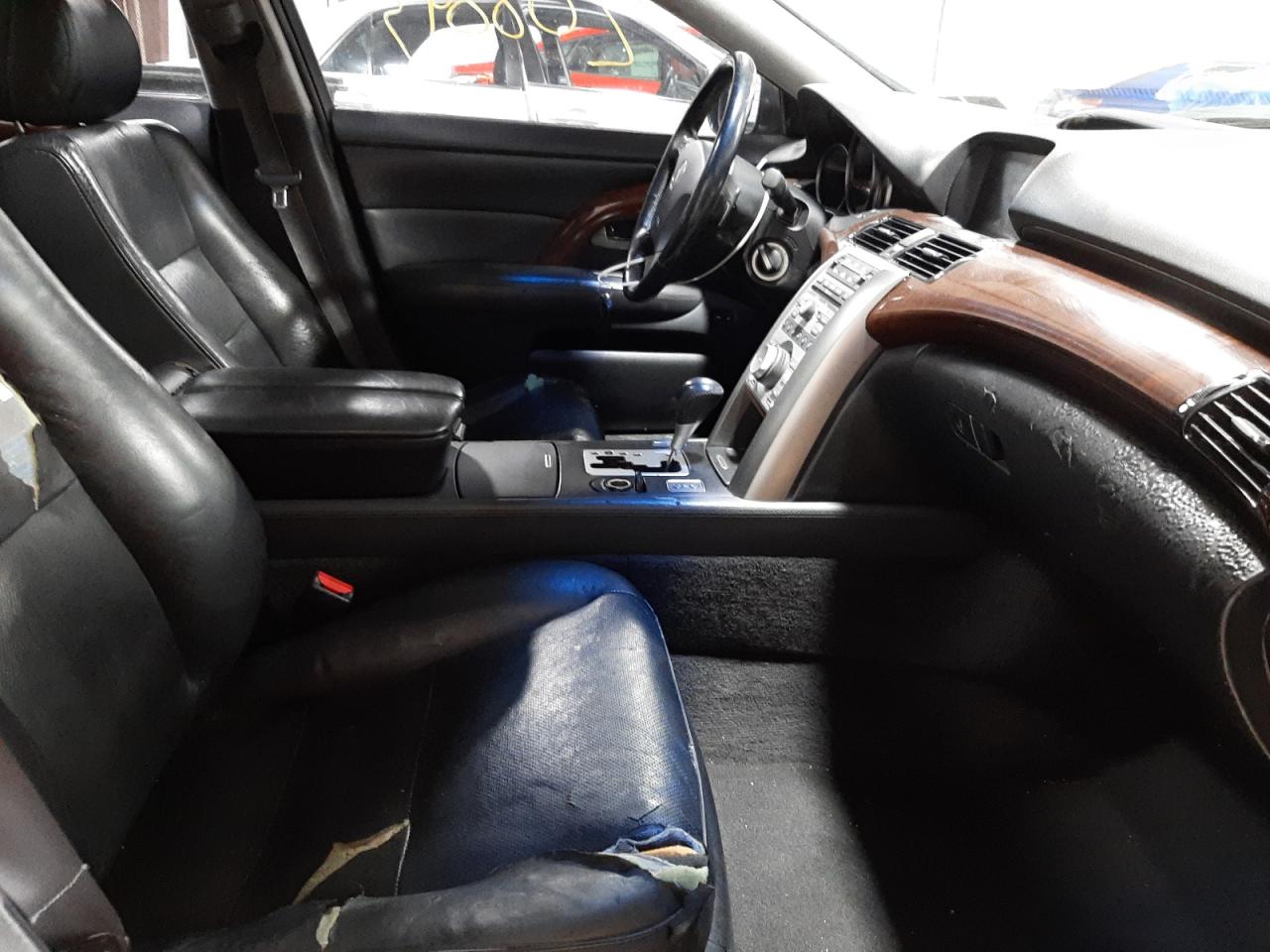 Photo 5 from auction – 2006 ACURA RL with VIN JH4KB16516C011624