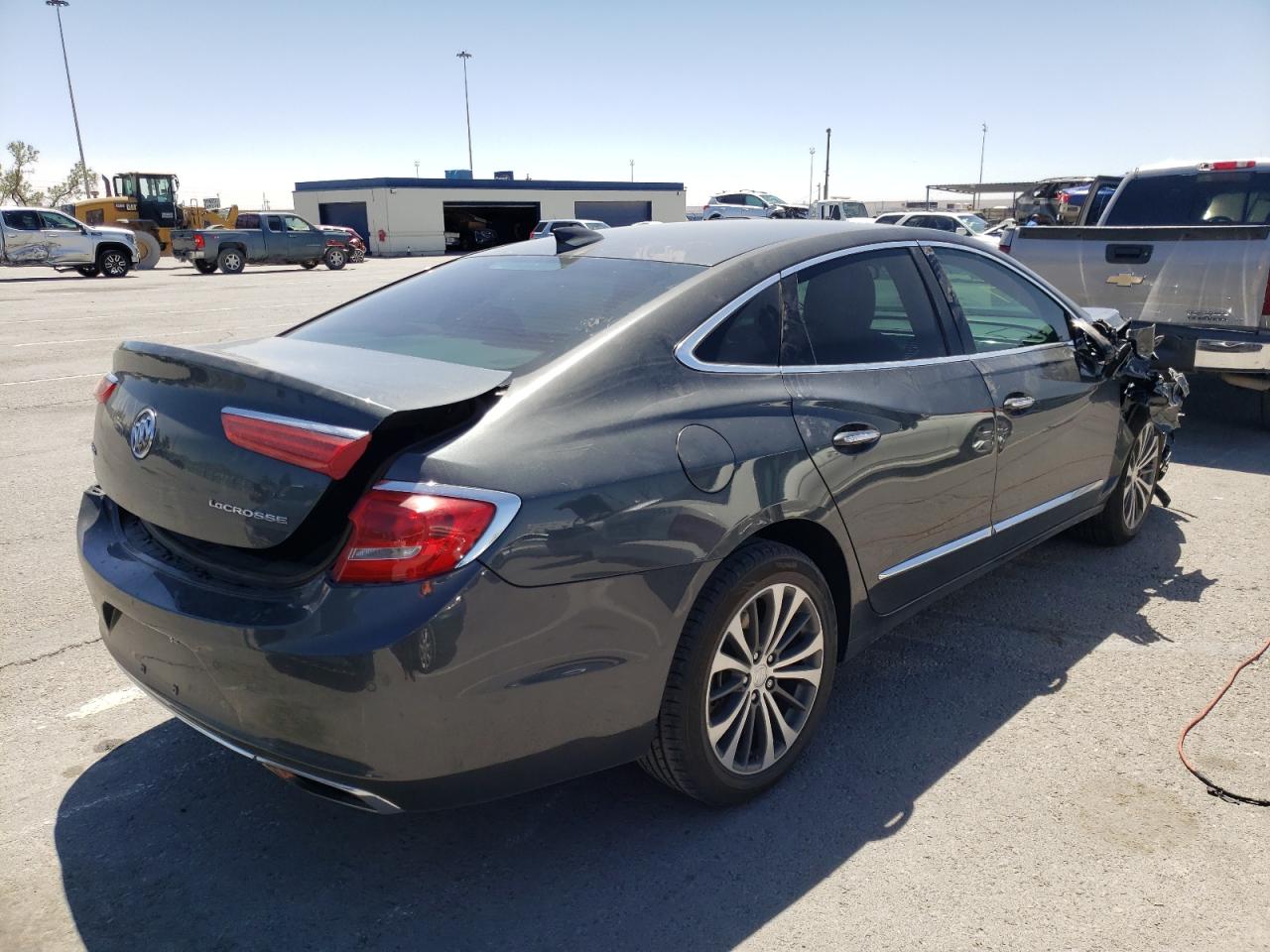 Фото 4 с аукциона – 2017 BUICK LACROSSE E с VIN 1G4ZP5SS1HU175307