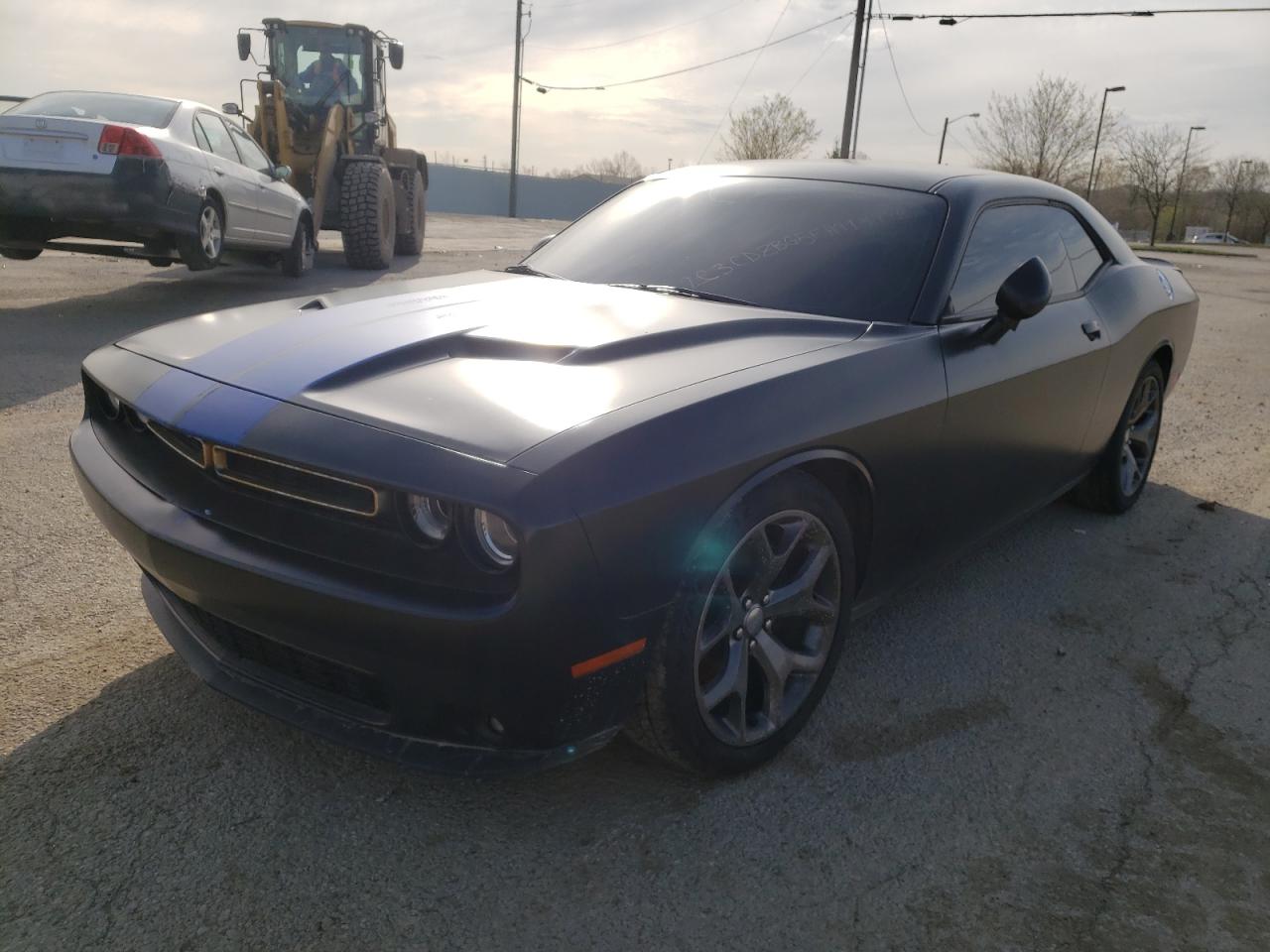 Photo 2 from auction – 2015 DODGE CHALLENGER with VIN 2C3CDZBG5FH913992