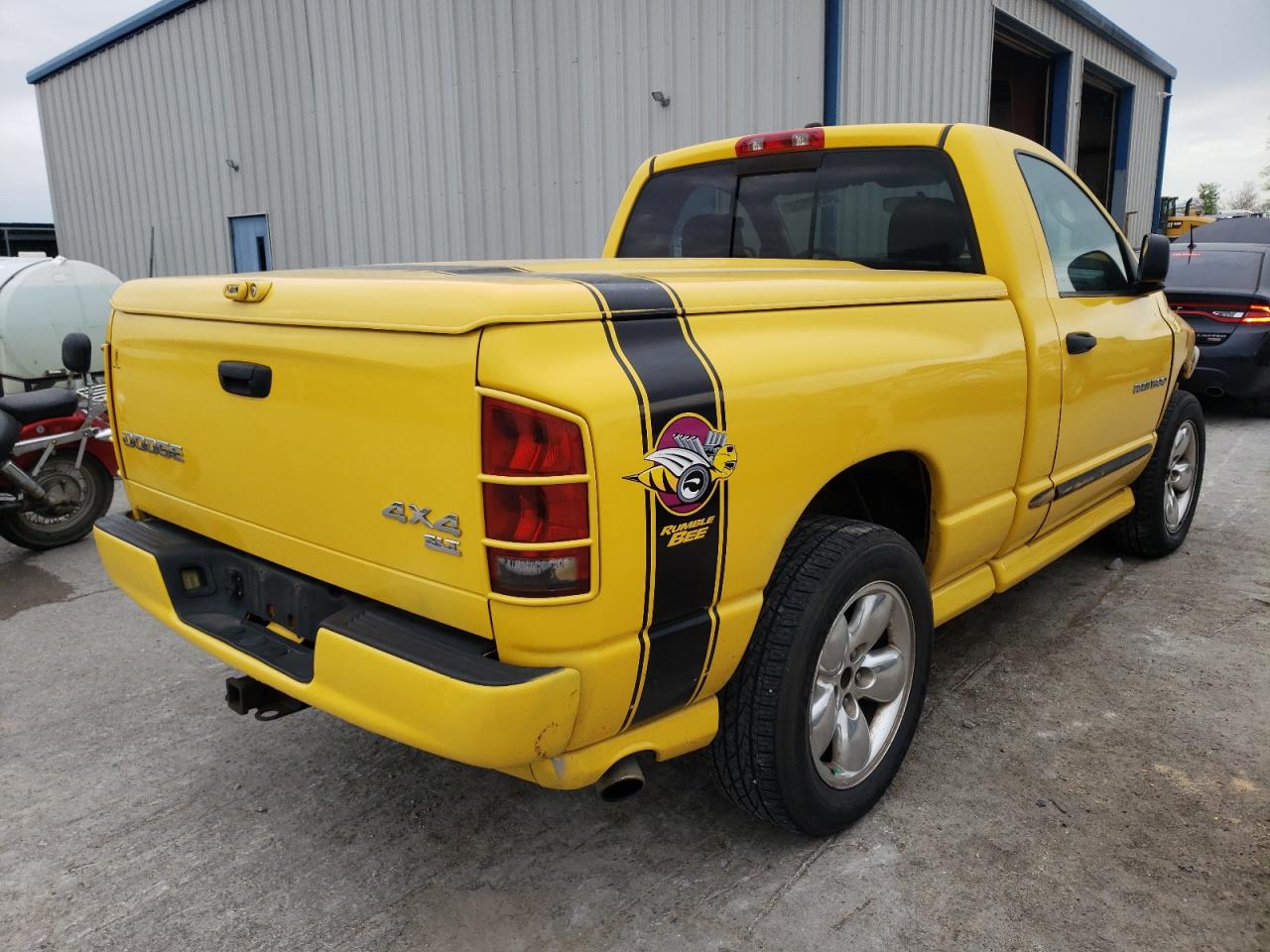 Photo 4 from auction – 2004 DODGE RAM 1500 S with VIN 1D7HU16D94J257526
