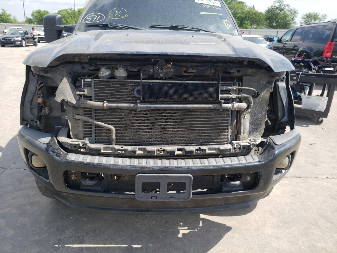 Photo 9 from auction – 2011 FORD F250 SUPER with VIN 1FT7W2BT2BEA05528