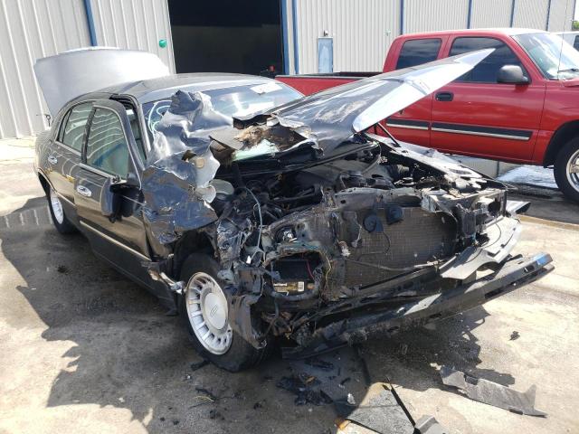 صورة رقم 1 من المزاد - 2002 LINCOLN TOWN CAR E مع VIN 1LNHM81W82Y640319