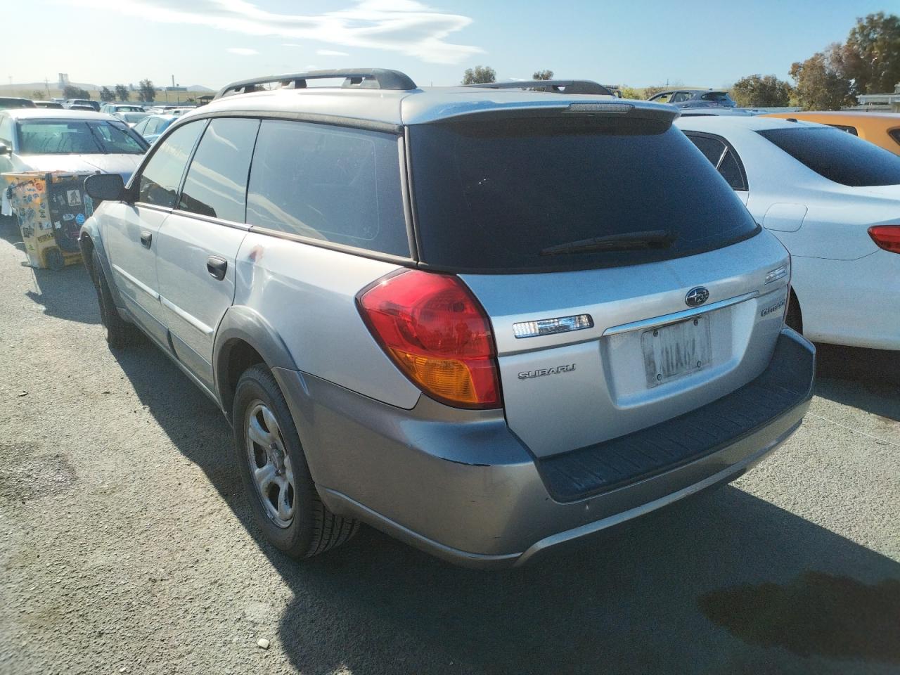 Photo 3 from auction – 2007 SUBARU LEGACY OUT with VIN 4S4BP61CX77326188