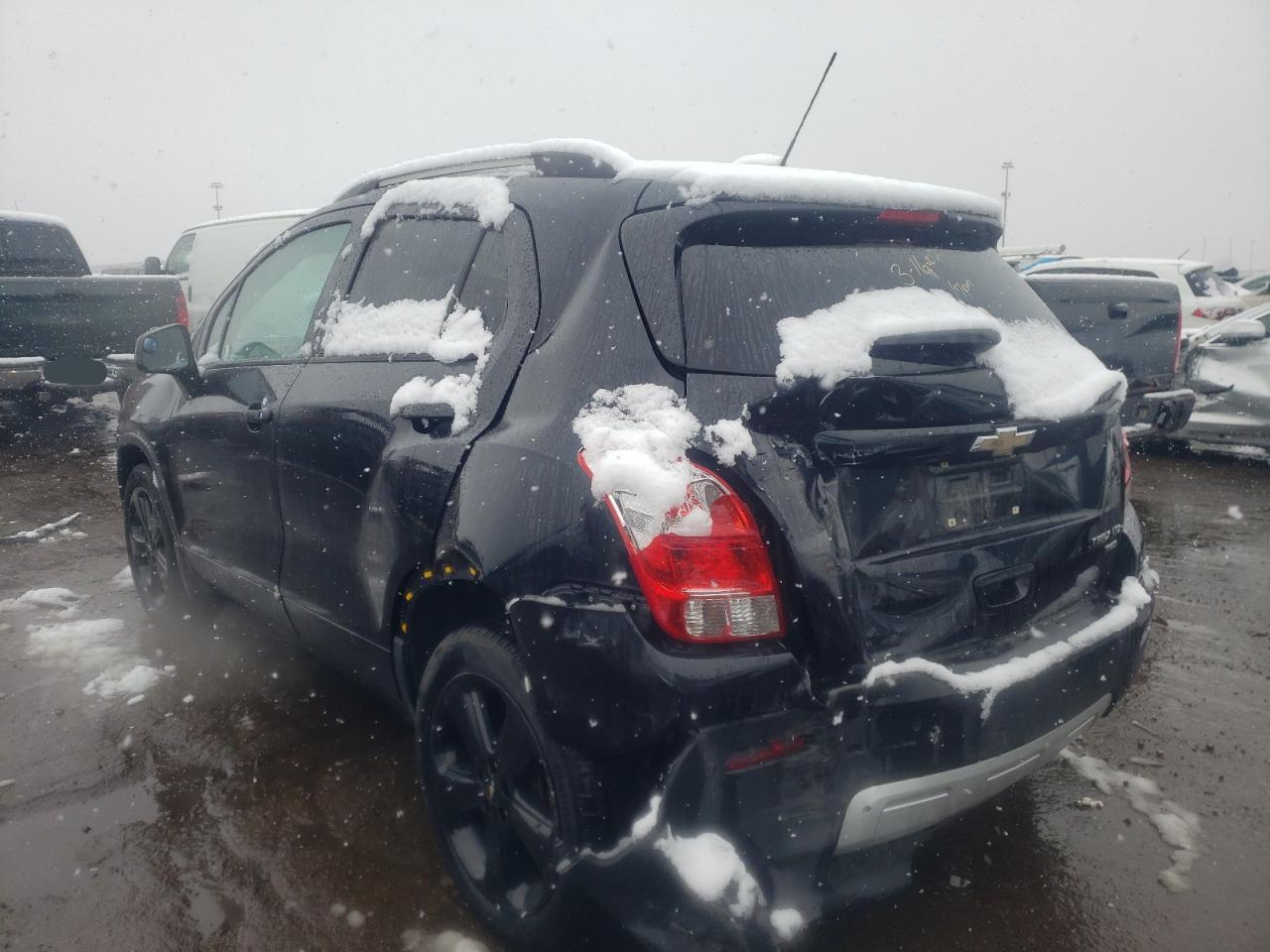 Photo 3 from auction – 2016 CHEVROLET TRAX LTZ with VIN KL7CJRSB9GB624288