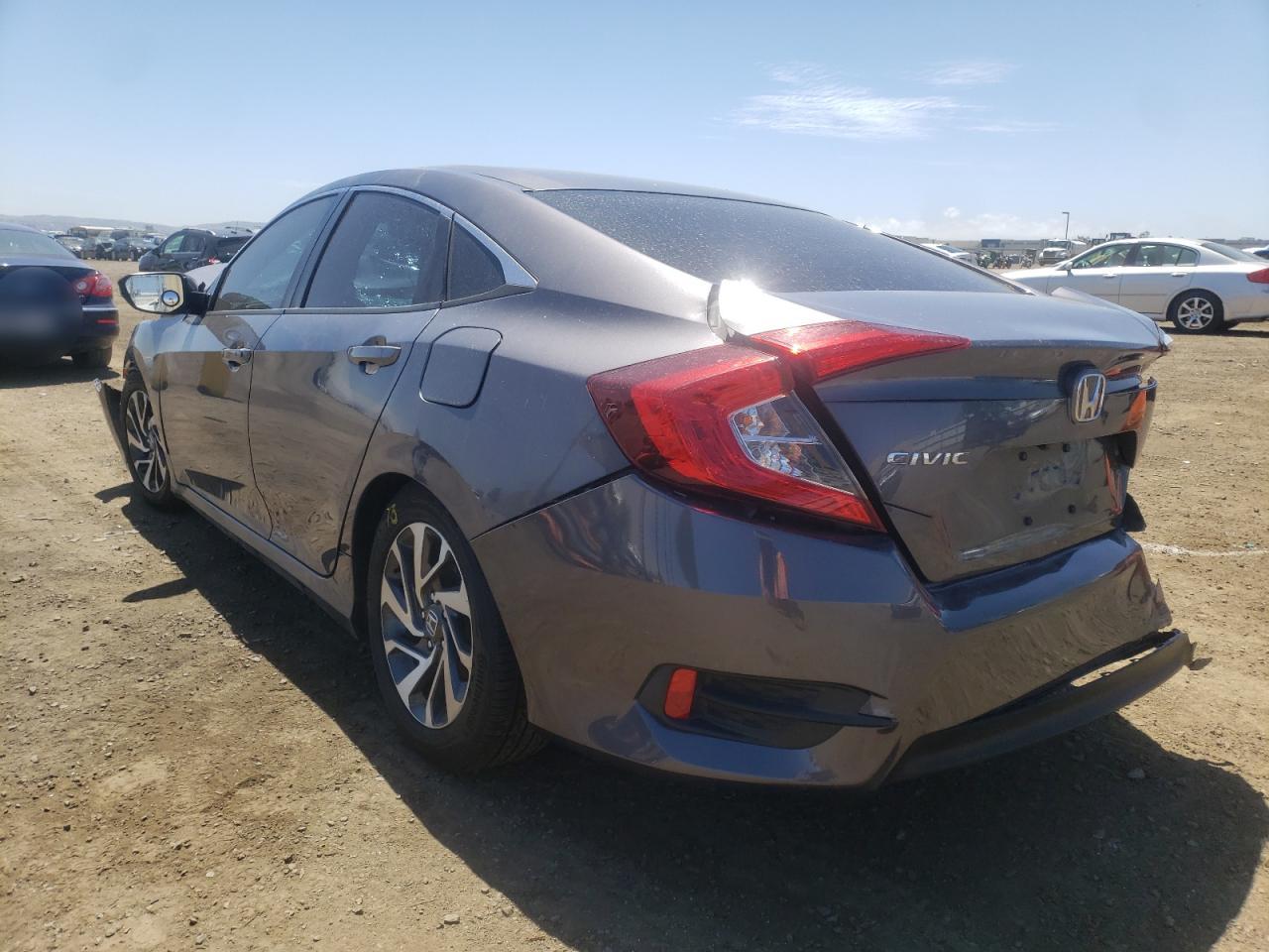 Photo 3 from auction – 2016 HONDA CIVIC EX with VIN 2HGFC2F70GH557273