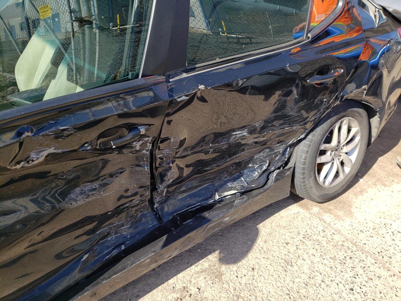 Photo 10 from auction – 2011 KIA OPTIMA LX with VIN KNAGM4A78B5079894