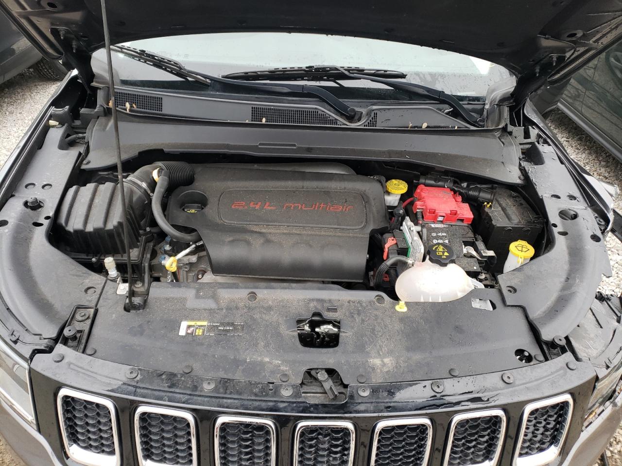 Photo 7 from auction – 2019 JEEP COMPASS LA with VIN 3C4NJDBB7KT641340