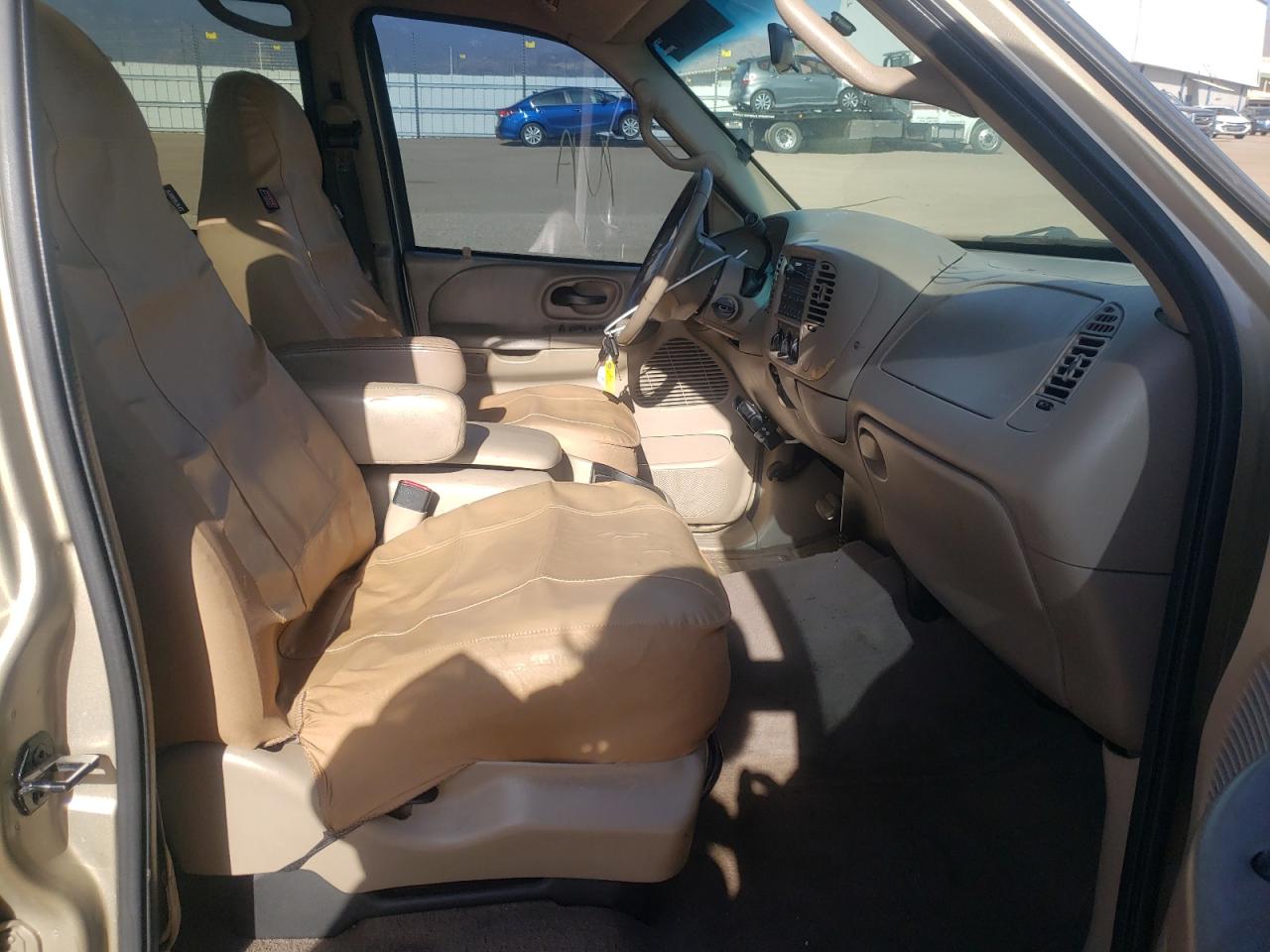 Photo 5 from auction – 2001 FORD F150 SUPER with VIN 1FTRW07L81KE27938