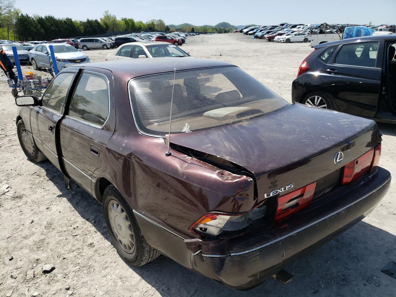 Photo 3 from auction – 1990 LEXUS LS 400 with VIN JT8UF11E0L0014791