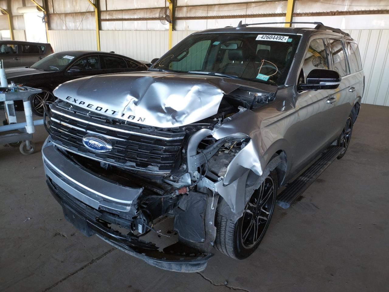 Photo 2 from auction – 2020 FORD EXPEDITION with VIN 1FMJU1KT7LEA75691