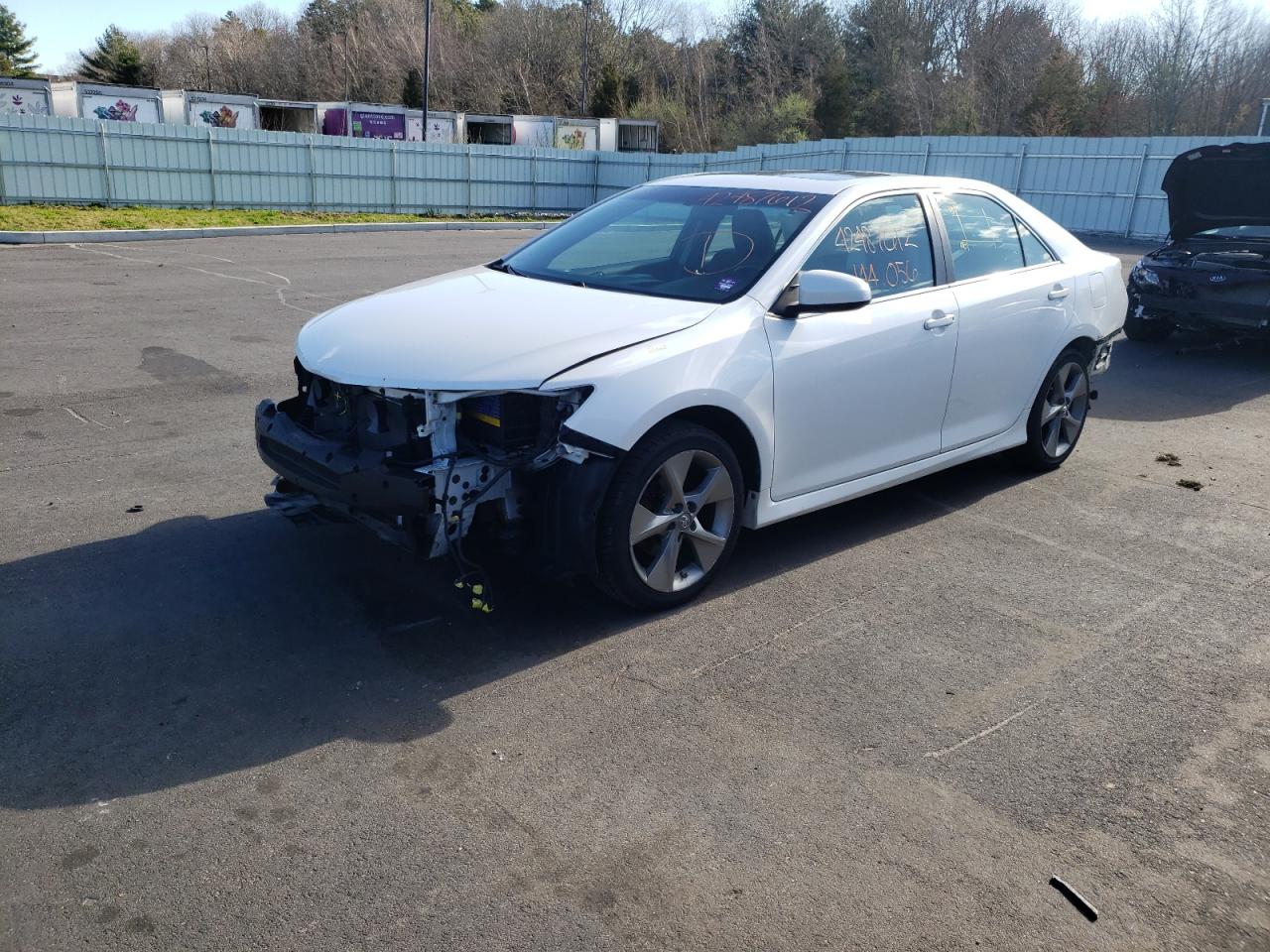 Zdjęcie 2 z aukcji – 2012 TOYOTA CAMRY BASE z VIN 4T1BF1FK7CU630970
