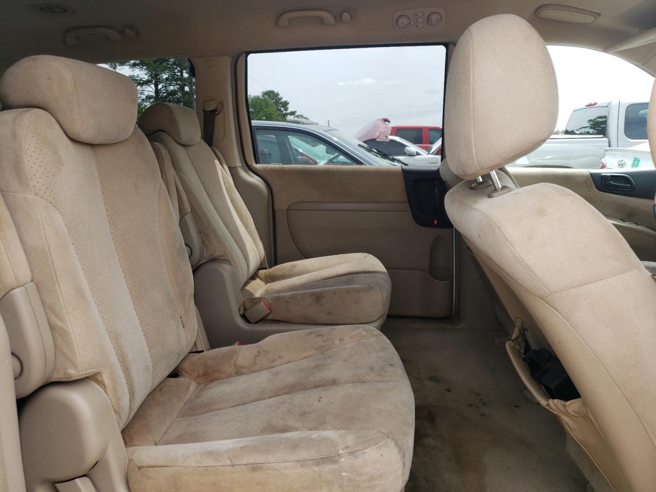 Photo 6 from auction – 2007 HYUNDAI ENTOURAGE with VIN KNDMC233976020345