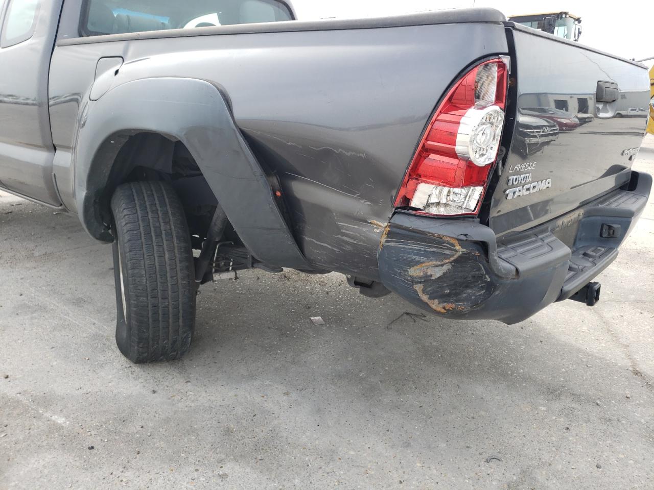 Photo 9 from auction – 2011 TOYOTA TACOMA PRE with VIN 5TFTU4GN2BX001736