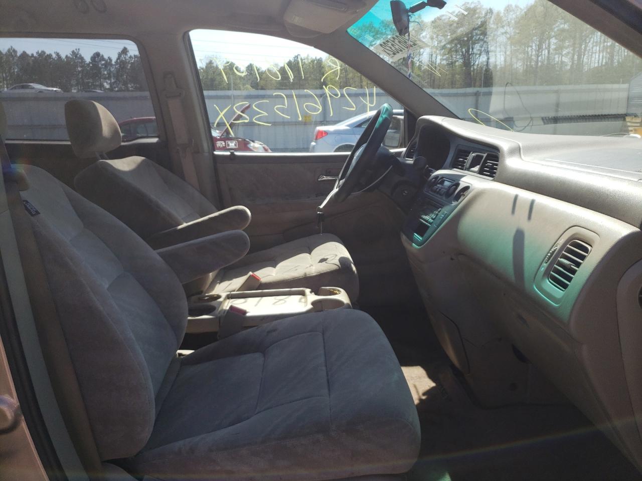 Photo 5 from auction – 2004 HONDA ODYSSEY EX with VIN 5FNRL18624B101187