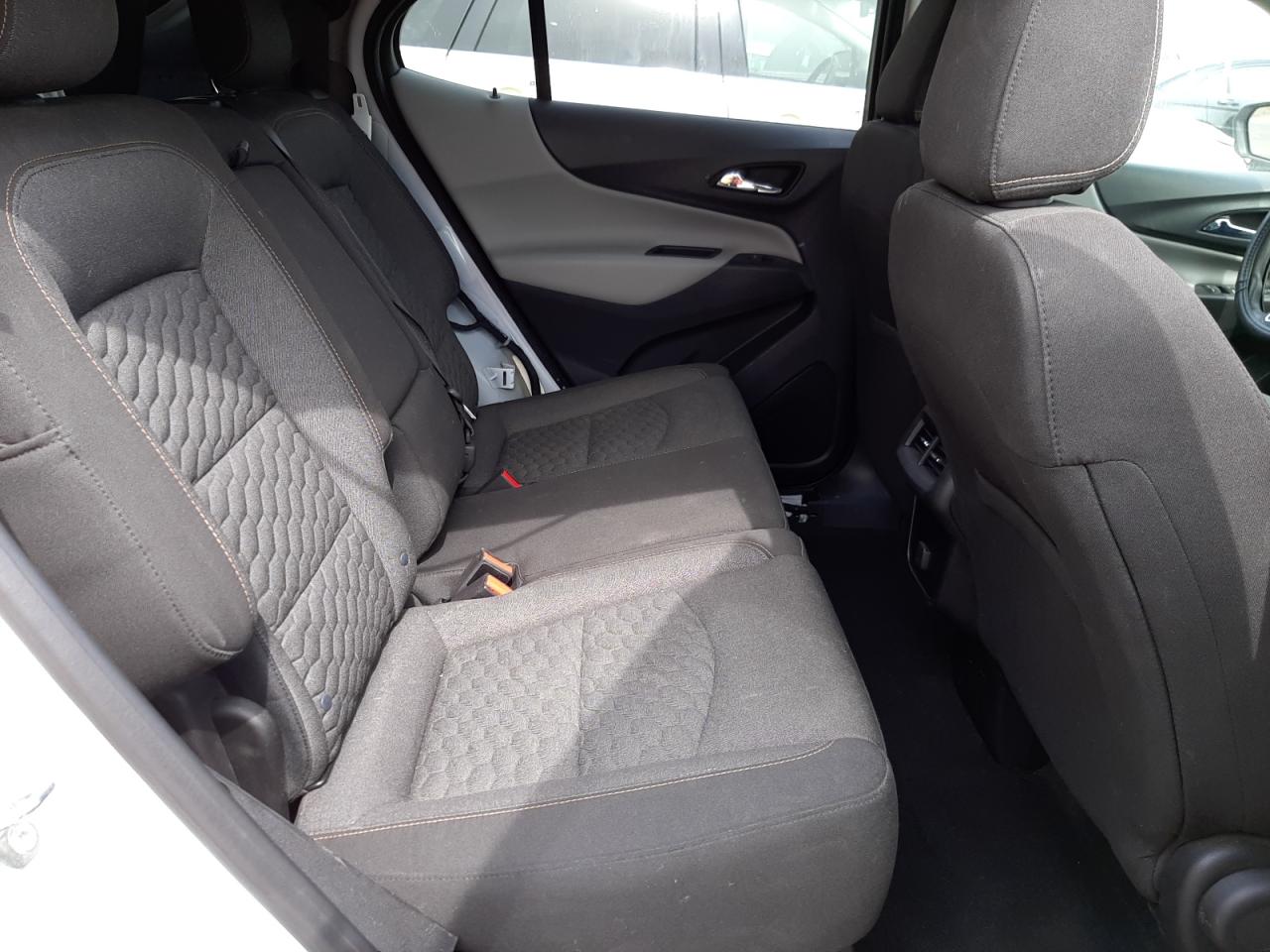 Photo 6 from auction – 2018 CHEVROLET EQUINOX LS with VIN 2GNAXREV2J6285096