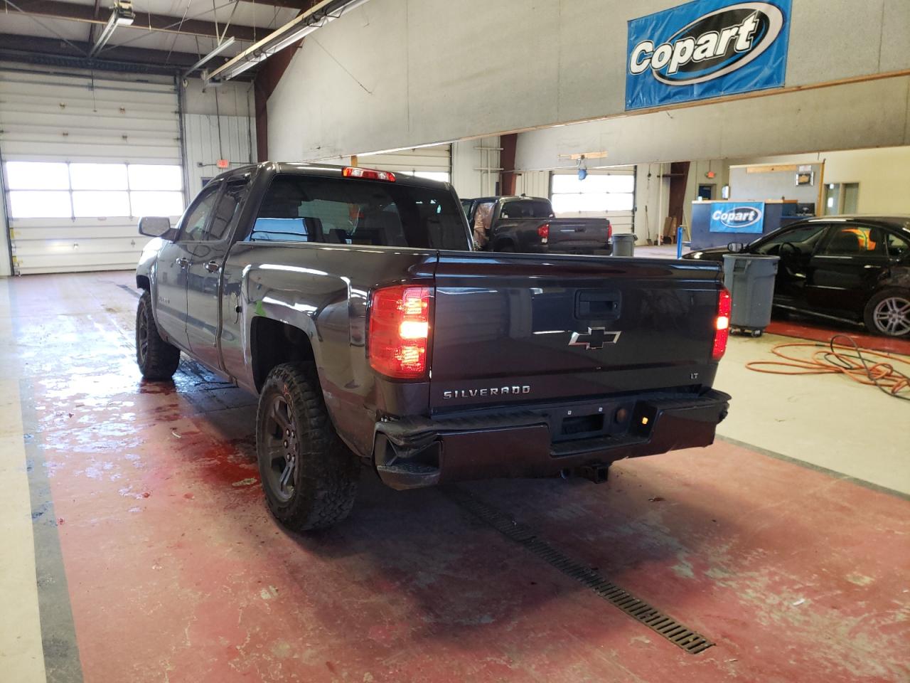 Photo 3 from auction – 2016 CHEVROLET SILVERADO with VIN 1GCVKREC0GZ217982